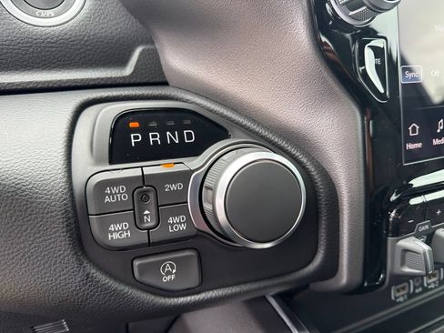 New 2026 RAM 1500 4x4 Crew Cab image 26