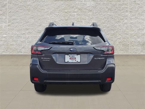 Certified 2025 Subaru Outback Premium w/ Popular Package #1 AWD/4WD image 6