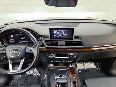 Used 2018 Audi Q5 2.0T Premium Plus w/ Premium Plus Package image 30