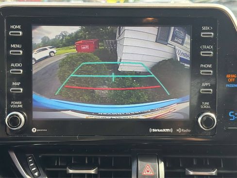 Used 2019 Toyota C-HR Limited FWD image 29