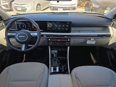 New 2026 Hyundai Tucson SEL FWD image 9