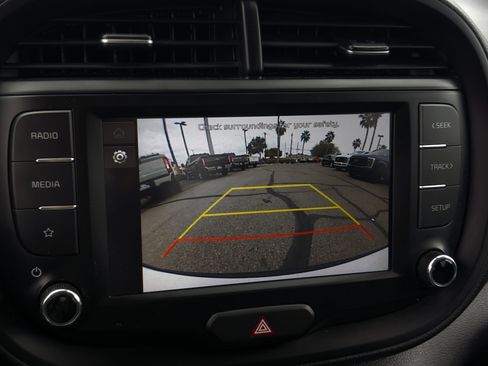 Used 2023 Kia Soul LX w/ Option Group 015 image 10