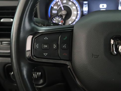 Used 2022 RAM 1500 Limited AWD/4WD image 11