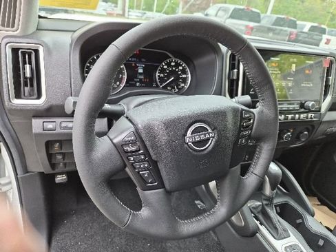New 2026 Nissan Frontier SV w/ SV Convenience Package AWD/4WD image 20