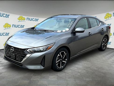 Used 2024 Nissan Sentra SV image 2