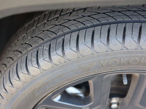 Used 2022 Jeep Renegade Altitude image 12