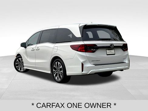 Used 2026 Honda Odyssey Elite image 4