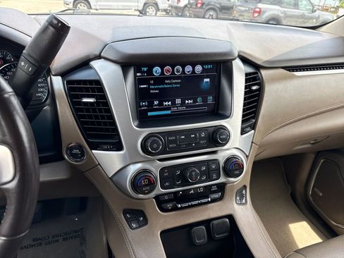 Used 2019 GMC Yukon XL SLT w/ Premium Edition RWD image 21