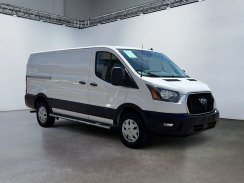 Used 2023 Ford Transit 250 Low Roof w/ Exterior Upgrade Package RWD image 3