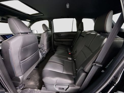 Certified 2023 Honda Passport TrailSport image 21