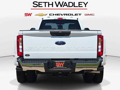 Used 2026 Ford F450 XLT w/ FX4 Off-Road Package AWD/4WD image 6