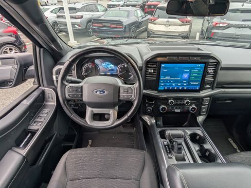 Certified 2022 Ford F150 XLT w/ Equipment Group 302A High image 17