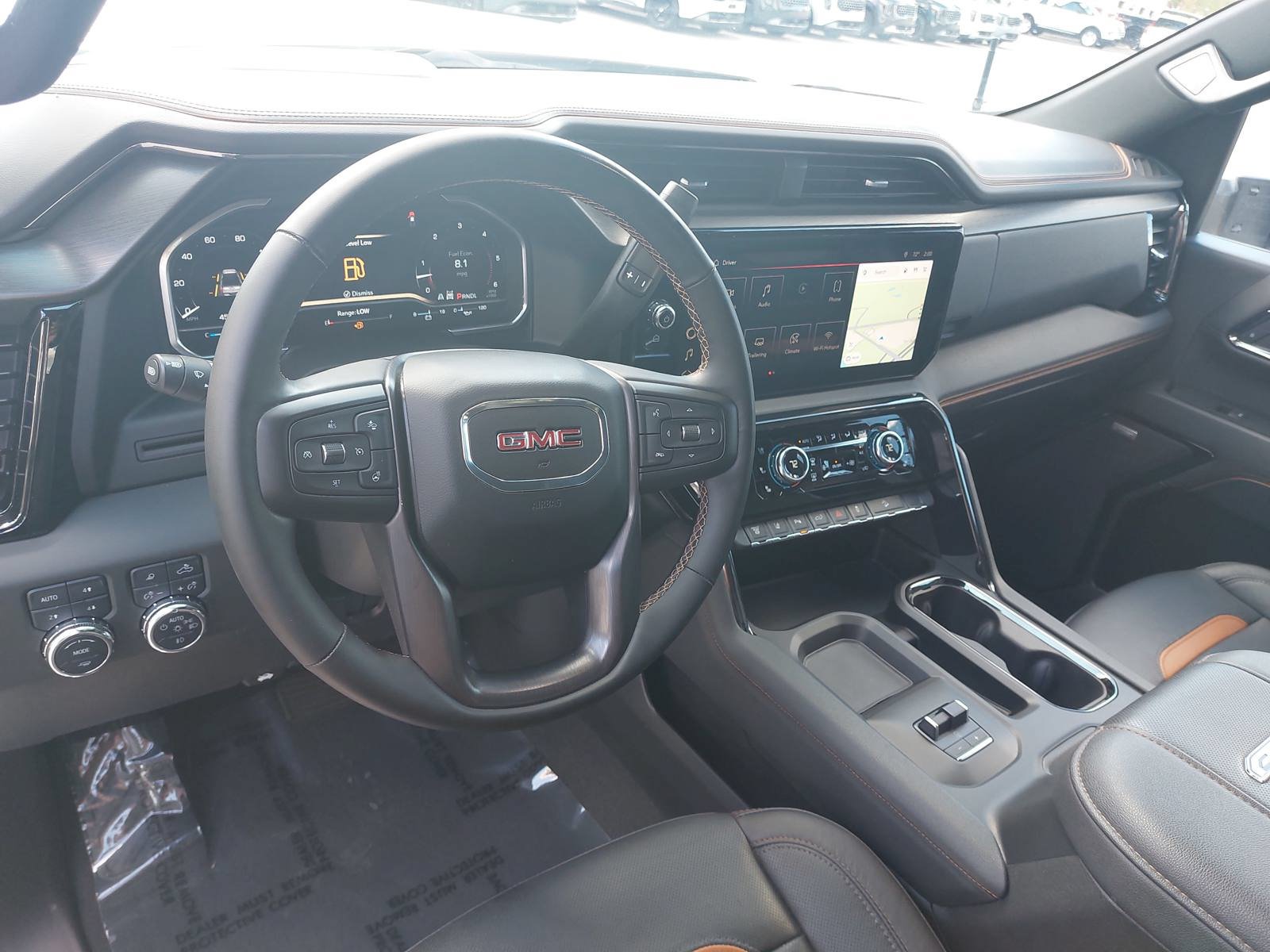 Used 2024 GMC Sierra 2500 AT4 w/ AT4 Preferred Package AWD/4WD image 15