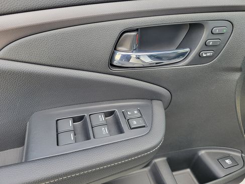 Used 2025 Honda Ridgeline RTL+ image 18