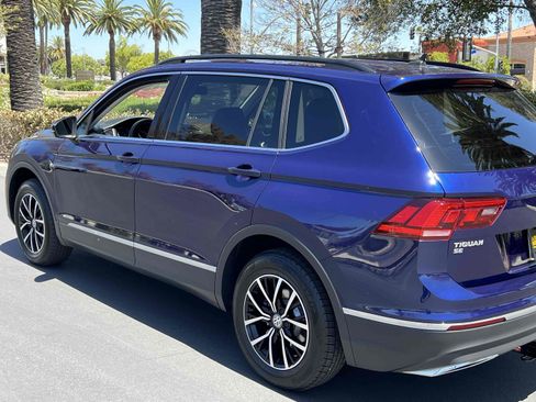 Used 2021 Volkswagen Tiguan SE FWD image 56