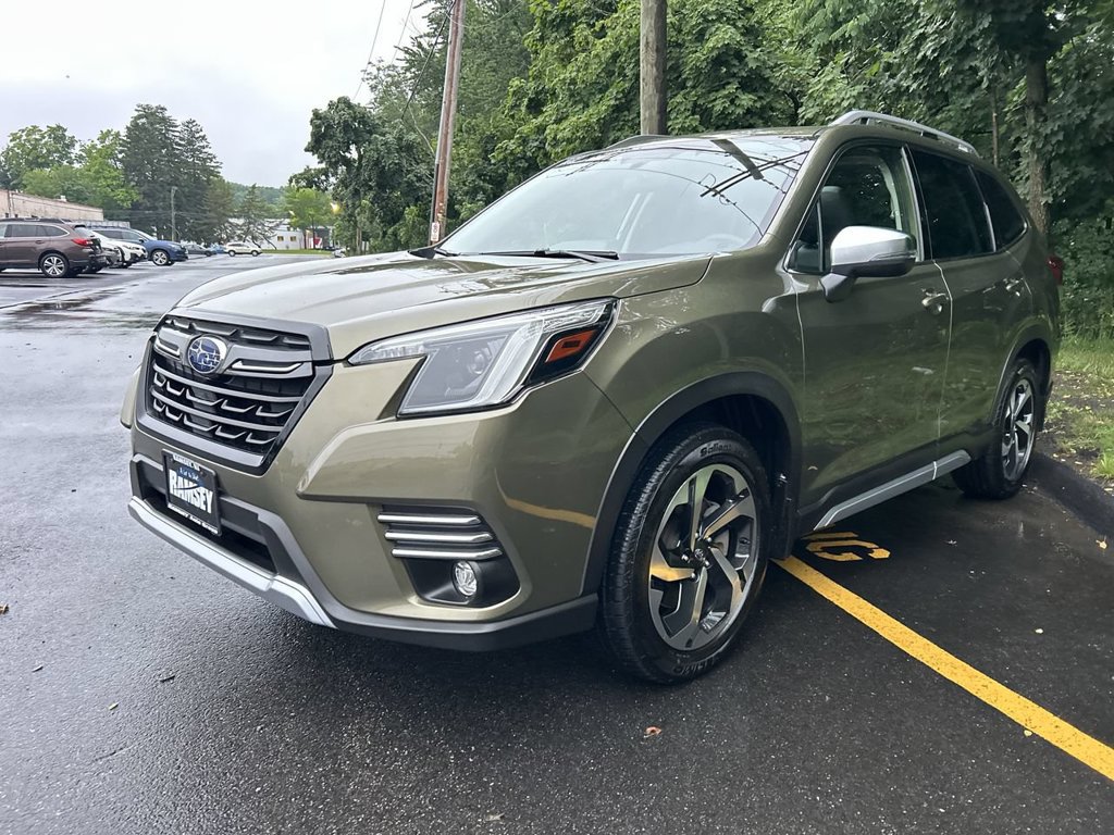 Certified 2023 Subaru Forester Touring AWD/4WD image 4