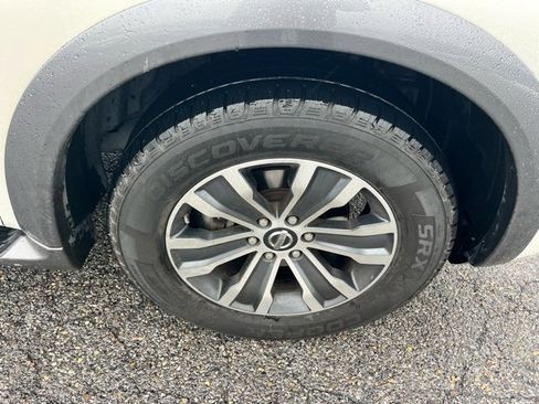 Used 2017 Nissan Armada SL w/ Technology Package image 11