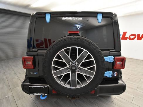 Used 2024 Jeep Wrangler High Altitude AWD/4WD image 4