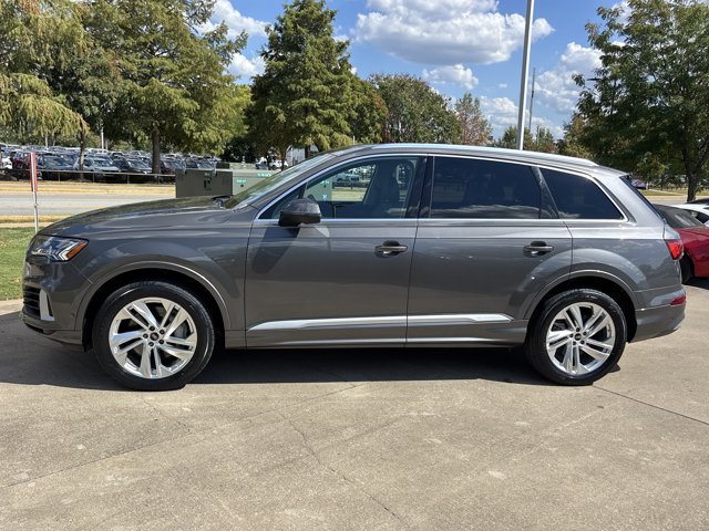 Used 2024 Audi Q7 3.0T Premium Plus AWD/4WD image 12