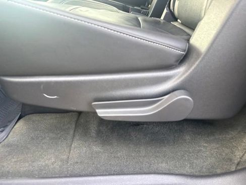 Used 2015 Chevrolet Suburban LT AWD/4WD image 20