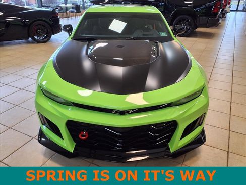 Used 2017 Chevrolet Camaro ZL1 image 6