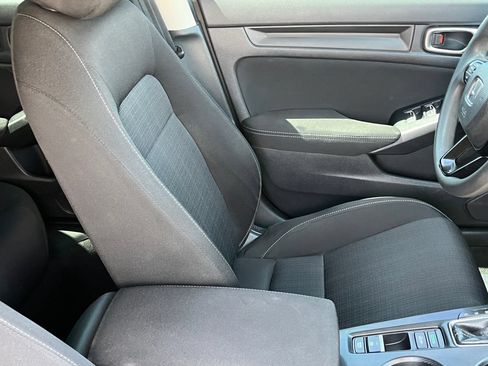 Used 2022 Honda Civic LX image 10