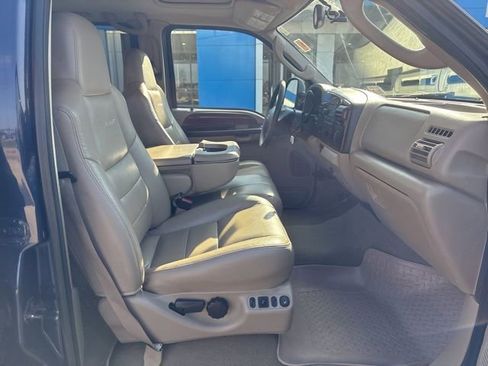 Used 2005 Ford F350 XL AWD/4WD image 19