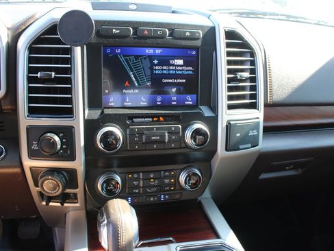 Used 2020 Ford F150 King Ranch w/ Equipment Group 601A Luxury AWD/4WD image 14