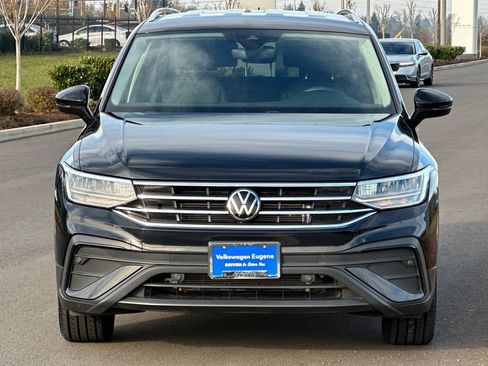 Used 2022 Volkswagen Tiguan SE image 8