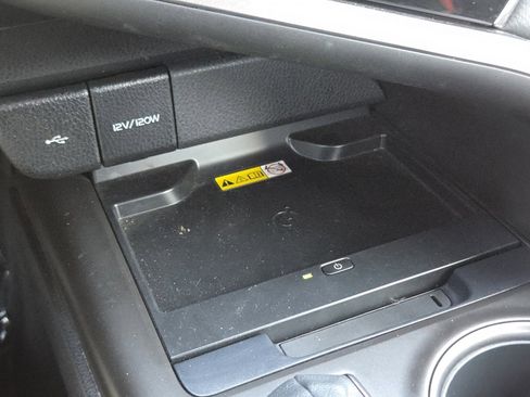 Used 2023 Toyota Camry XSE w/ Cold Weather Package FWD image 7