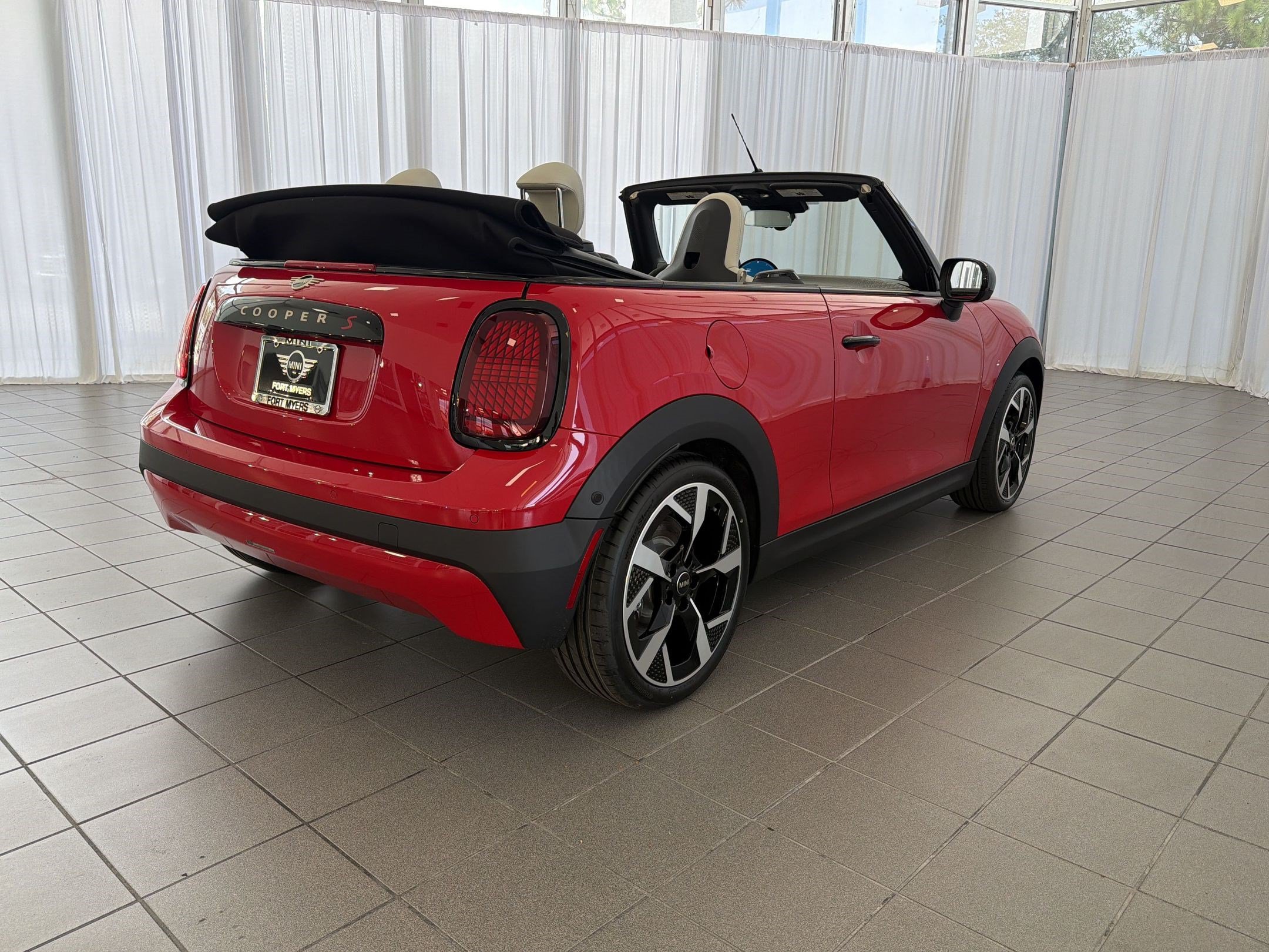 New 2026 MINI Cooper S FWD image 8