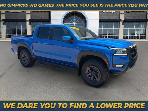 Used 2025 Nissan Frontier PRO-4X AWD/4WD image 1