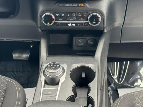 Used 2023 Ford Escape Active AWD/4WD image 14