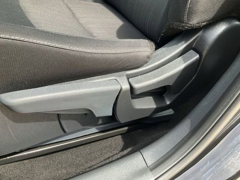 Used 2024 Nissan Sentra SV FWD image 6