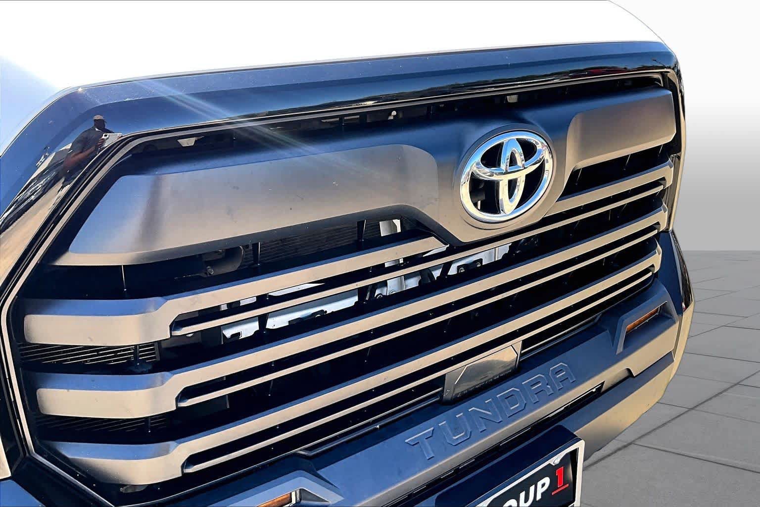 Used 2024 Toyota Tundra SR w/ SR Tow Package AWD/4WD image 29