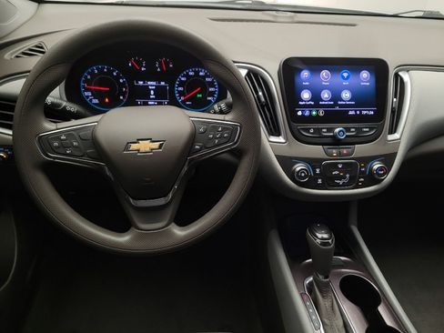 Used 2020 Chevrolet Malibu LS FWD image 22