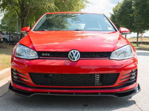 Used 2015 Volkswagen GTI S FWD image 4