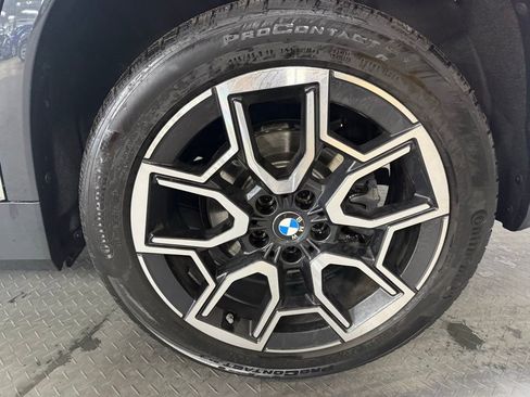 Used 2025 BMW X1 xDrive28i image 7
