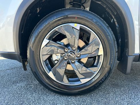 New 2026 Nissan Rogue SV w/ SV Premium Package image 11