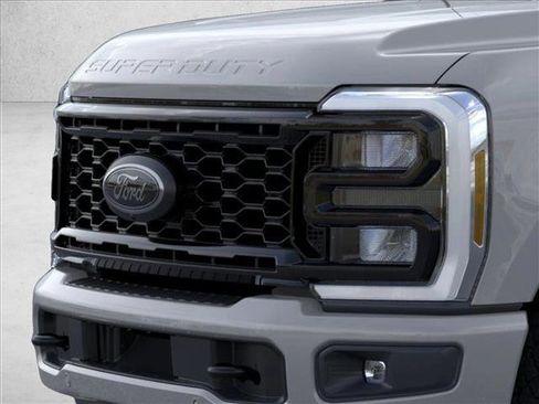 New 2026 Ford F350 Lariat w/ Tremor Off-Road Package AWD/4WD image 17