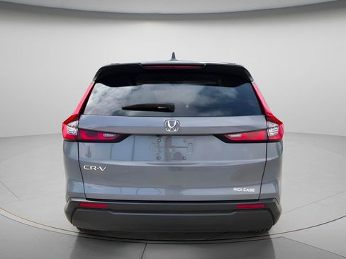 Used 2025 Honda CR-V LX image 6