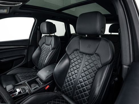 Used 2021 Audi SQ5 Prestige AWD/4WD image 17