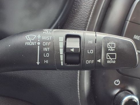 Certified 2023 Kia Soul LX w/ LX Technology Package image 16