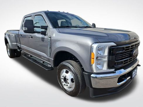 Used 2023 Ford F350 XL w/ 360-Degree Camera Package image 7