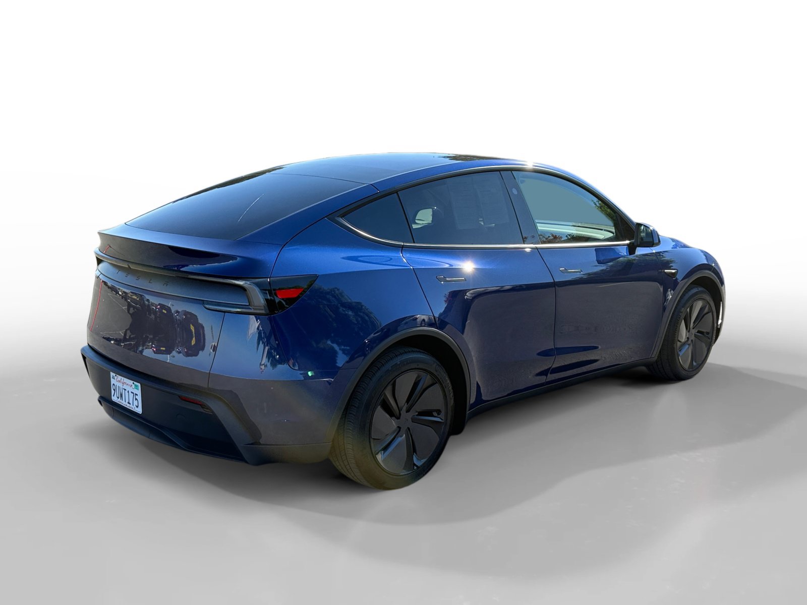 Used 2026 Tesla Model Y 2WD image 5
