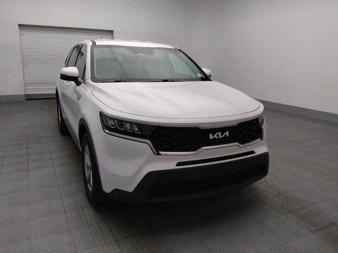 Used 2023 Kia Sorento LX FWD image 14