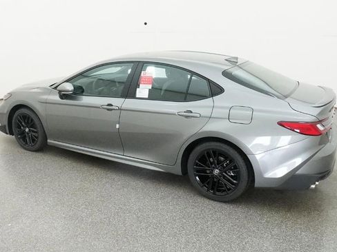 New 2026 Toyota Camry SE FWD image 3