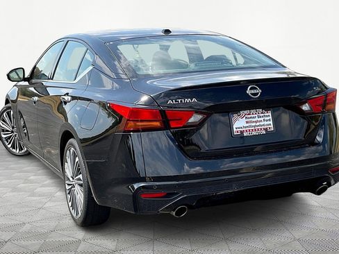 Used 2023 Nissan Altima 2.5 SL image 10