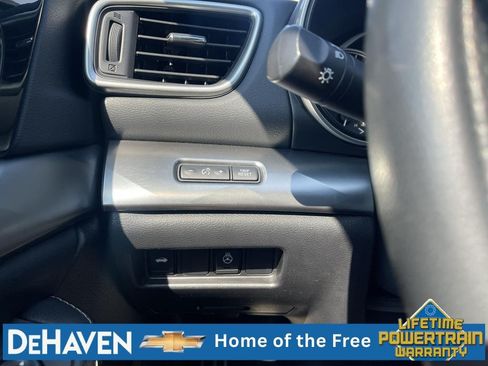Used 2023 Nissan Maxima SL FWD image 18