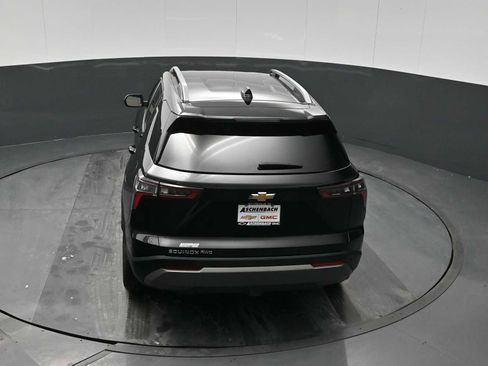 Used 2025 Chevrolet Equinox LT w/ Convenience Package II image 16